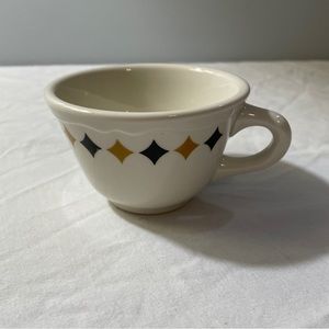 Vintage 1960s Mayer China Black and Gold Diamond  Mug